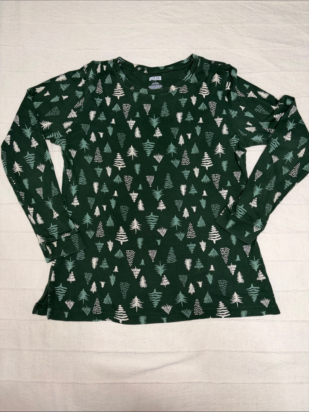 Duluth Trading Co. Heritage Washed Forest Print Crewneck Top - L